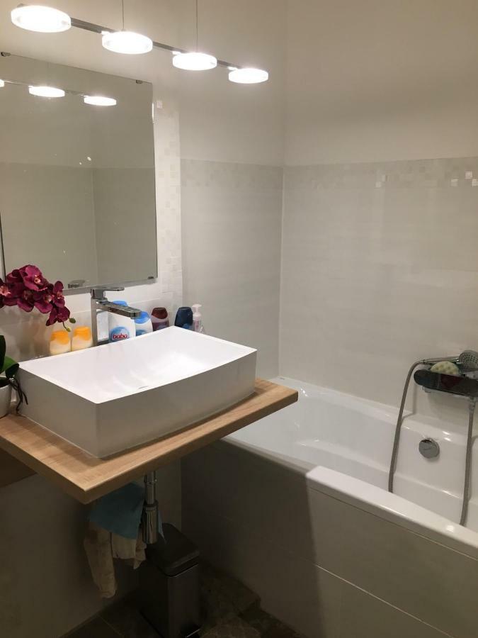 Hunyadi Apartman Szekszard Bagian luar foto